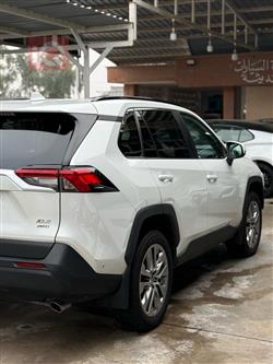 تويوتا راف 4